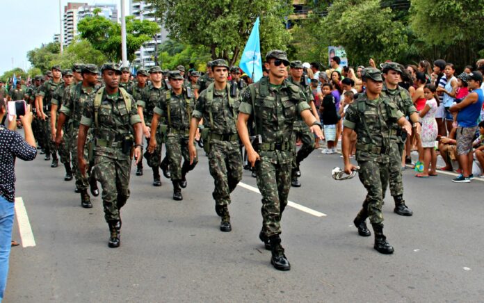 Desfile Militar em Manaus: Interdições e Trânsito