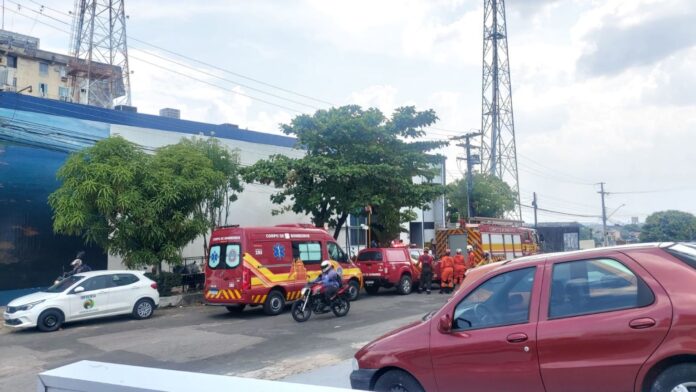 Incêndio na TV Encontro das Águas em Manaus