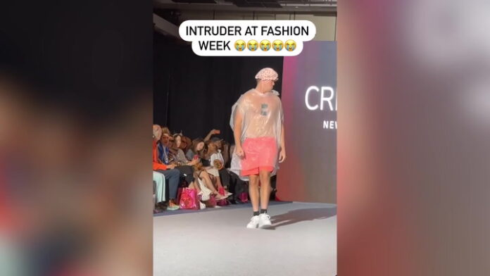 YouTuber Fred Beyer na NYFW: Brincadeira Inusitada