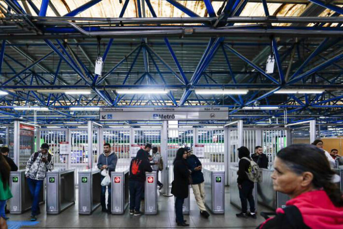 Greve do Metrô e CPTM: Desafios e Estratégias em São Paulo