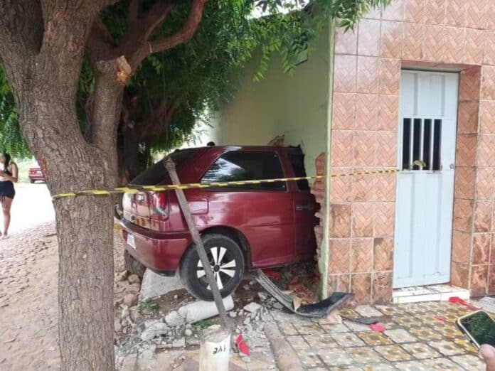 Casa de Paciente com Câncer Atingida