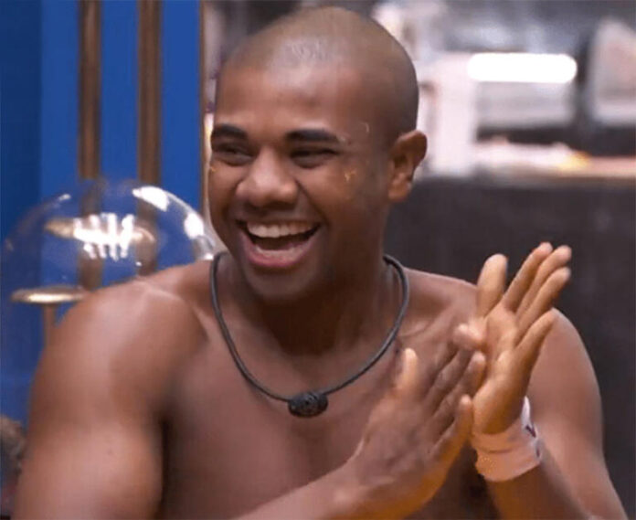 Rivalidades Explodem no BBB 24: Davi e o Big Fone