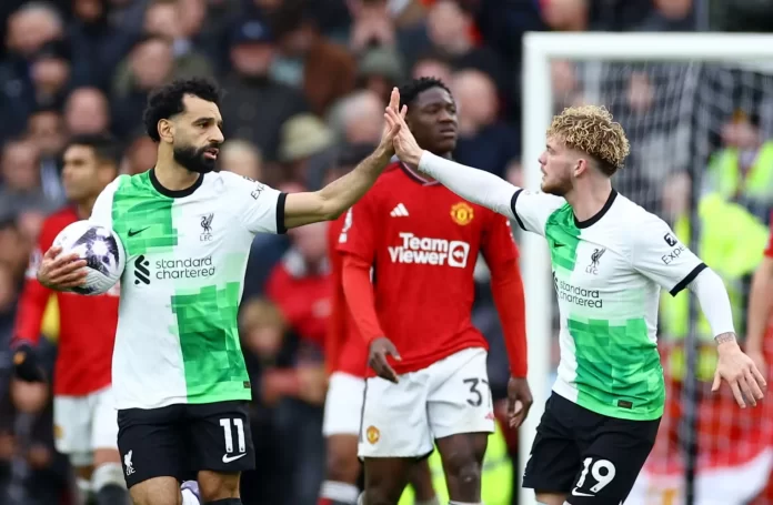 Arsenal mantém liderança após empate do Liverpool