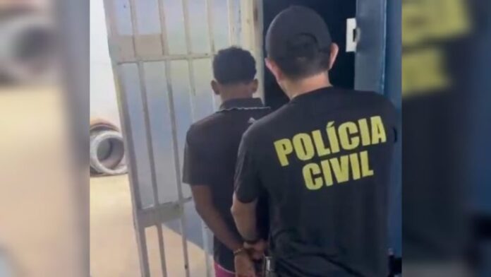 Homem Armado com Foice Ameaça Escola em Borba, Amazonas