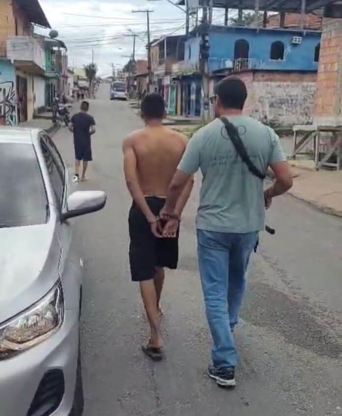 Prisão de Pistoleiro por Homicídio Duplo