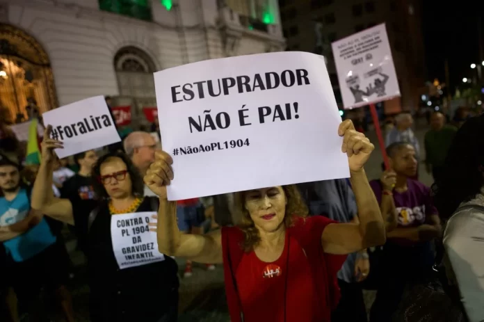 Protesto Contra PL do Aborto Homicídio;