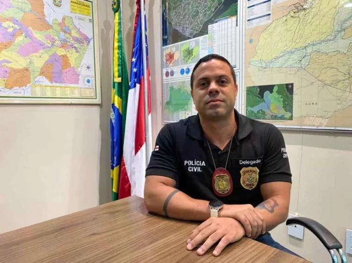 Justiça Prende Delegado por Extorsão