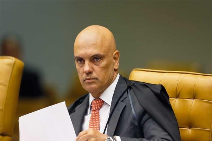 Moraes Suspende o X no Brasil