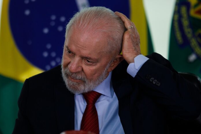 Lula Cancela Viagem à Rússia