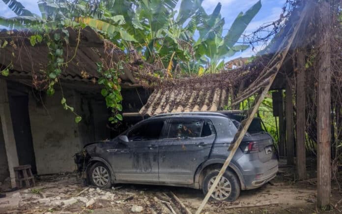 PM e Família Mortos a Tiros