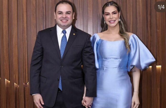 Esposa de presidente da ALEAM vira meme com título