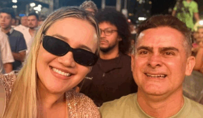 Falsa médica presa citando David Almeida