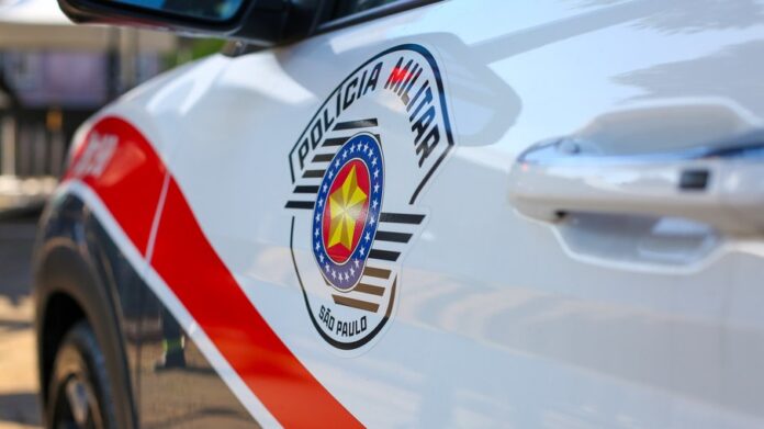 Invasão em condomínio de SP