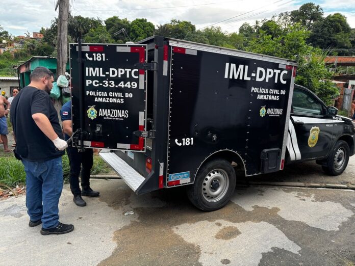 Casal suspeito de crime é morto em Manaus