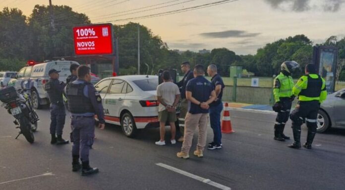 Motorista bêbado atropela cinco em Manaus