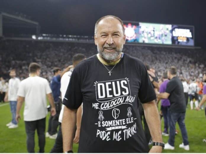 Anulação do afastamento de Augusto Melo