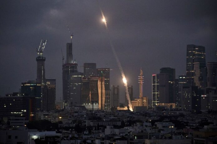 Israel registra 13 mortos