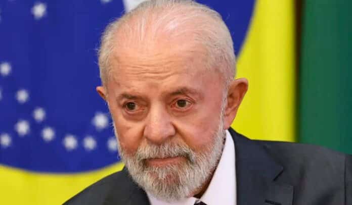 Lula pede STF suspender ações do INSS