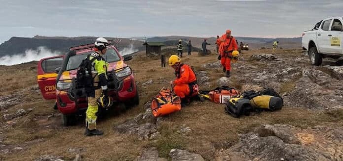 Menina morre após cair de cânion no RS