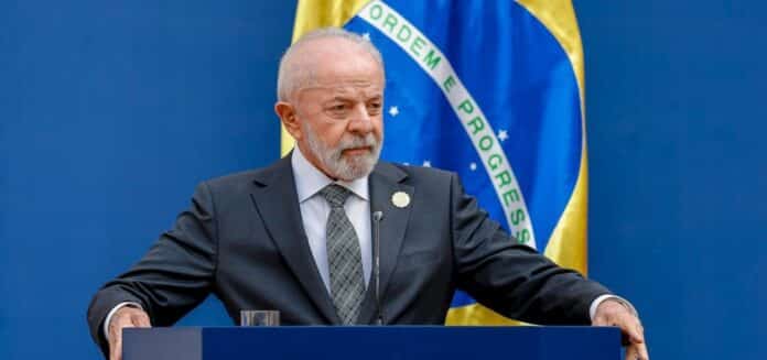 Lula quer ligar para Trump se for atendido