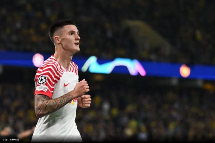 United disputa Šeško e Leipzig pede €75 milhões