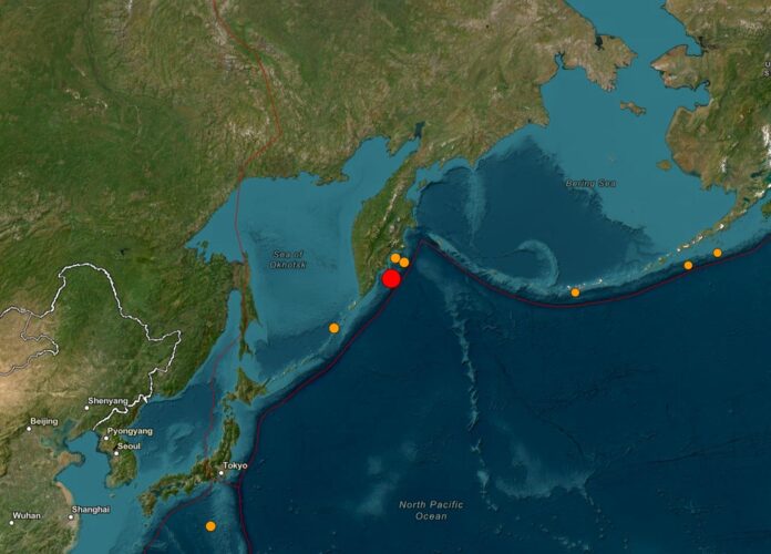 Tsunami atinge Japão e Havaí