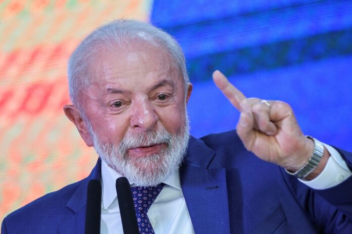 Lula convida Donald Trump para COP30 em Belém