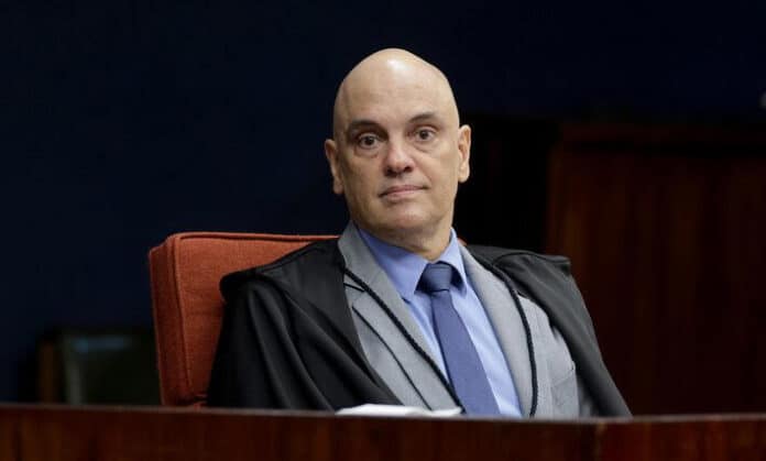 Moraes alerta bancos sobre sanções dos EUA