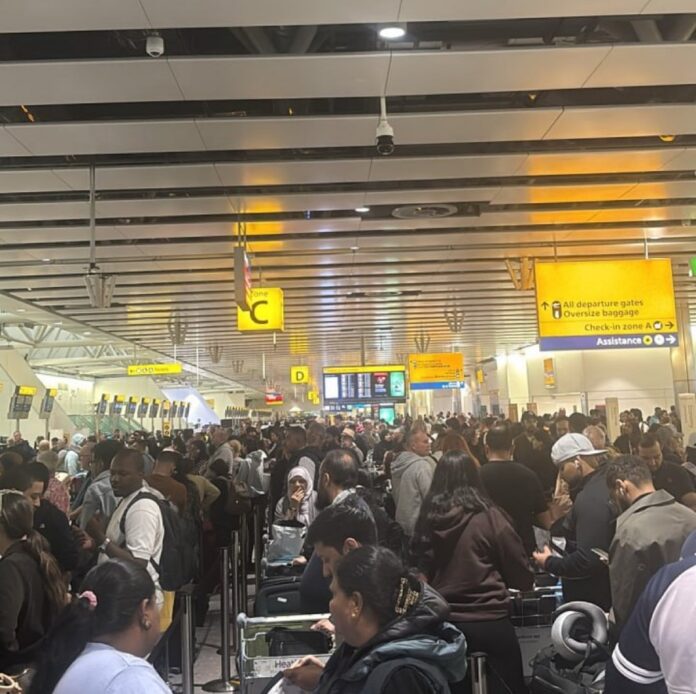 Ataque cibernético paralisa aeroportos europeus
